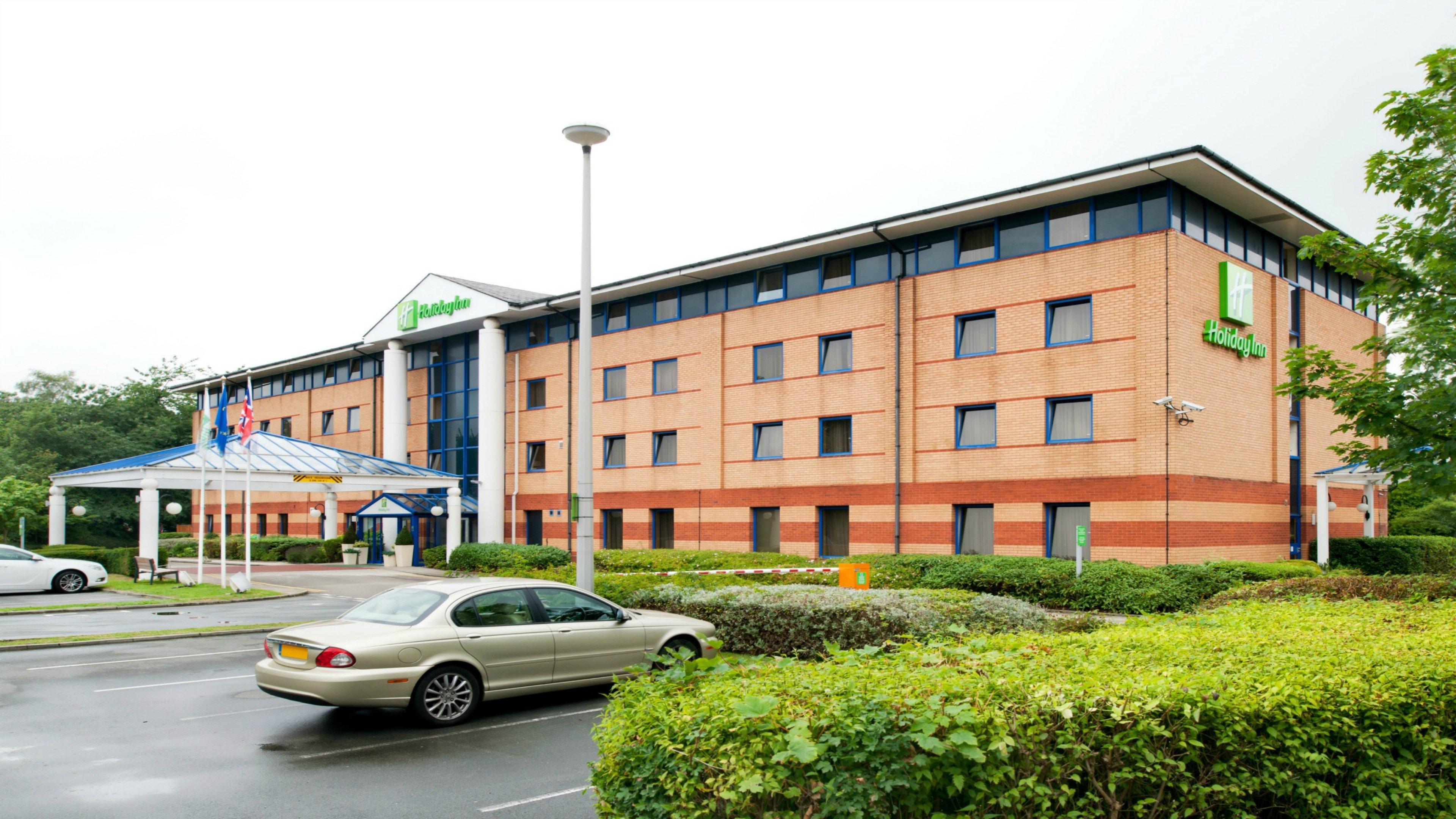 Holiday Inn Warrington By Ihg Exterior photo